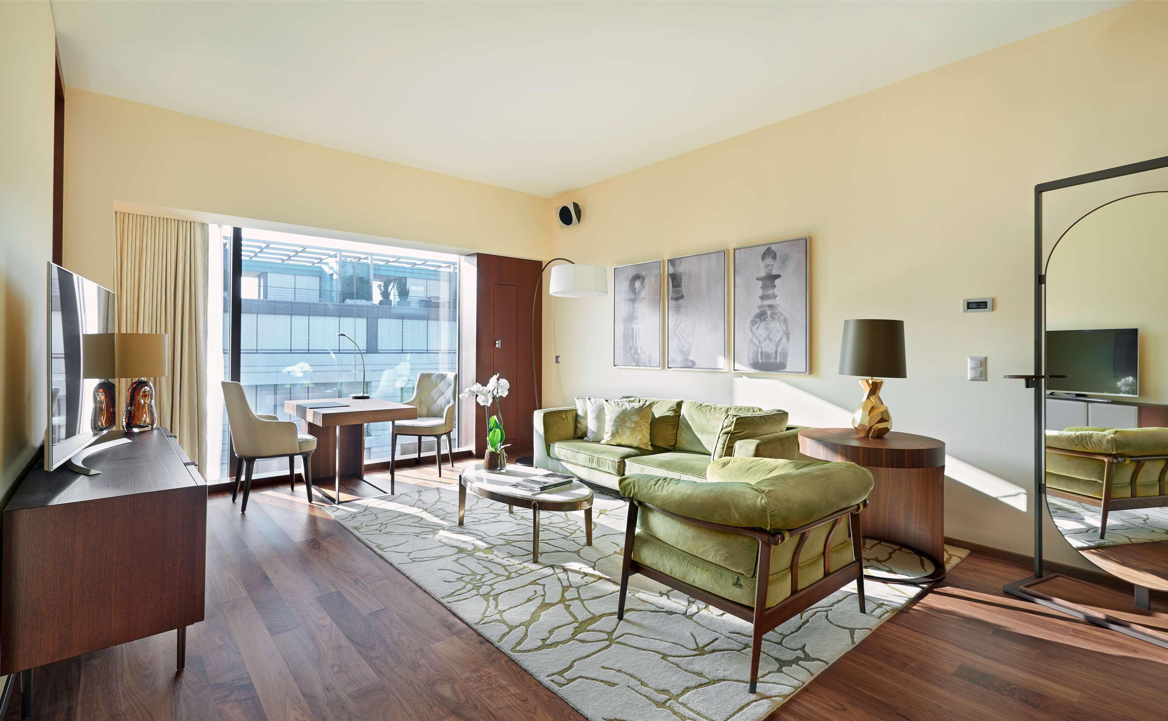 Park Hyatt Zurich - City Center Luxury Exterior photo